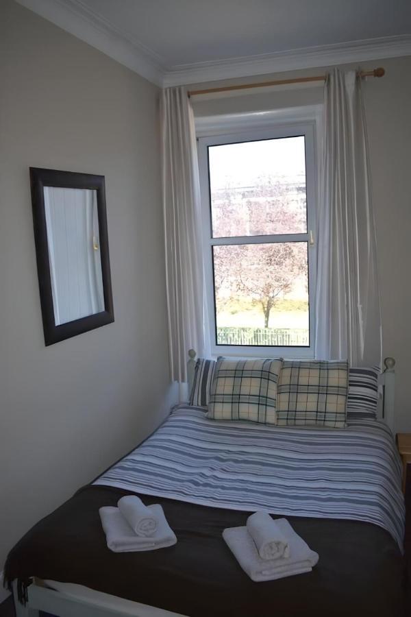 Edina Place -Lovely Central One Bedroom Apartment Edinburgh Exterior foto